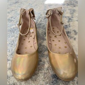 Girls size 3 Gold shoes